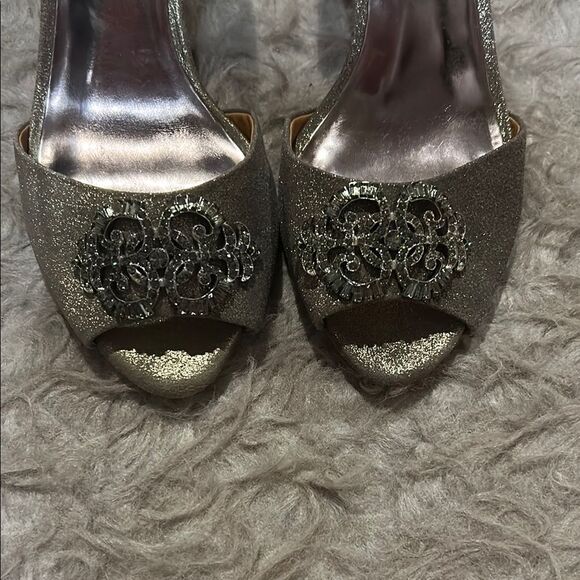 Badgley Mischka D’ Orsay Silver Embellished Heels - Picture 2 of 12